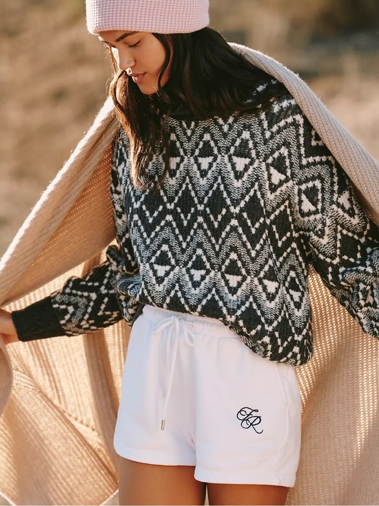 Varley Sweaters - Varley Cashmere Wool Ida Relaxed Sweater in Black and White
